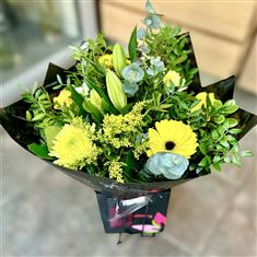 Yellow Mellow Handtied Bouquet