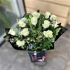 Delightful White Dozen Roses