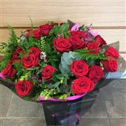 Deluxe 24 Red Roses