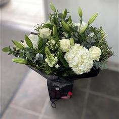 Big Belter White Bouquet