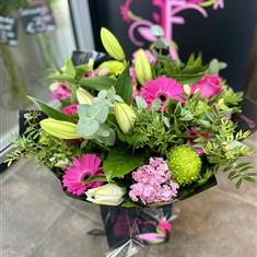 Summer Deluxe Handtied