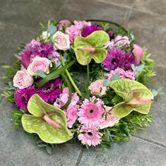 Contemporary Wreath Design Shades of pink