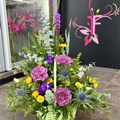Front facing Basket Arrangement